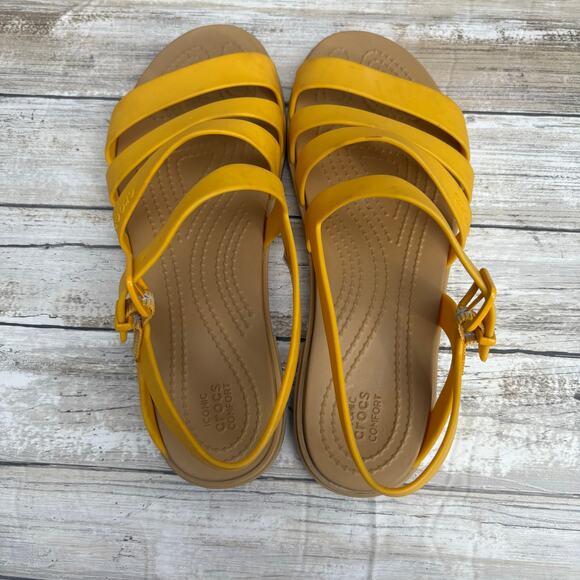 Crocs Tulum Sandals Sz 7 Canary Yellow Strappy Ankle Buckle Flat Comfort Casual - Picture 2 of 13